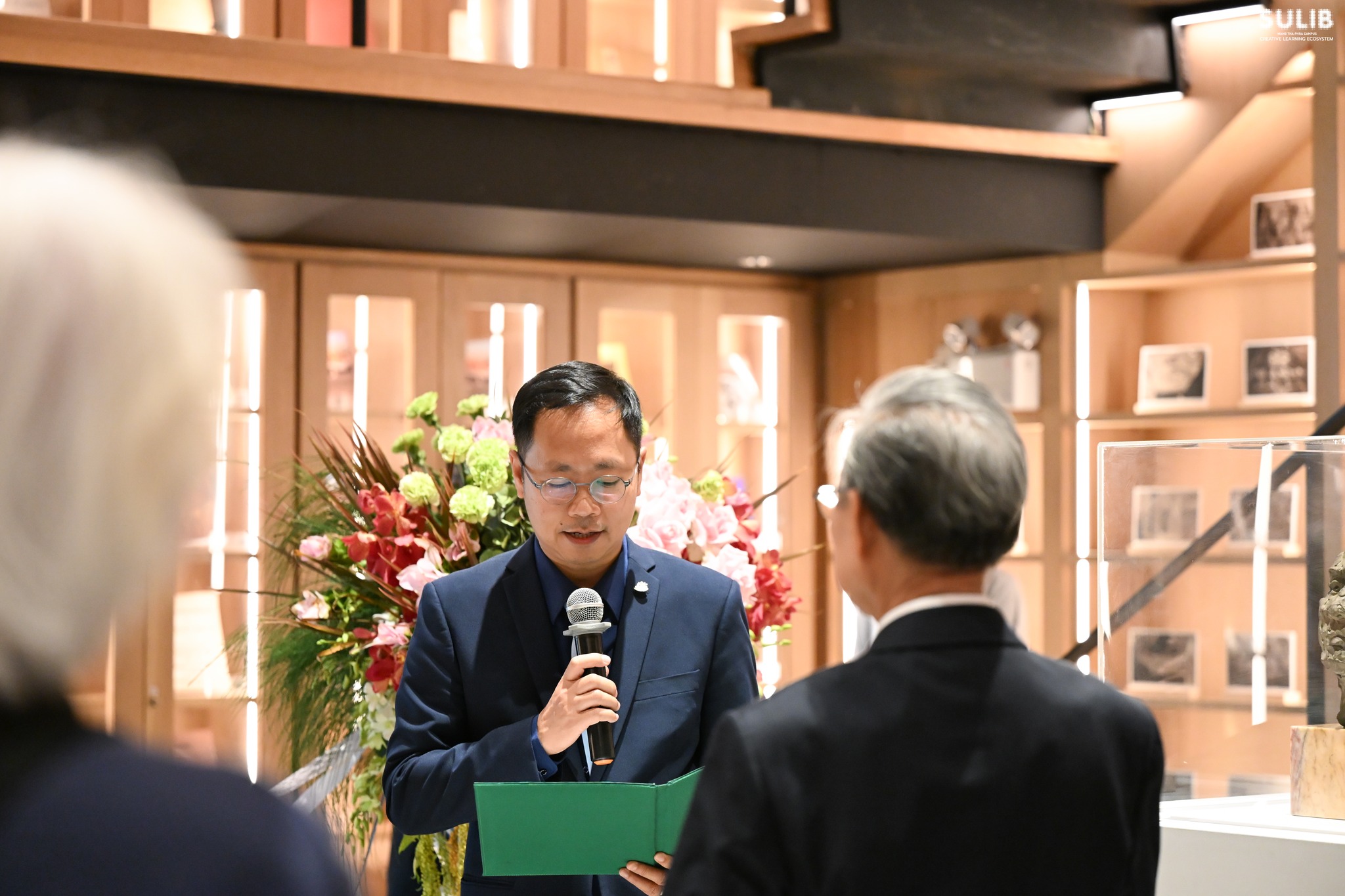 เปิดนิทรรศการ 133 ปี รอยศิลป์ ร้อยศิษย์ 07