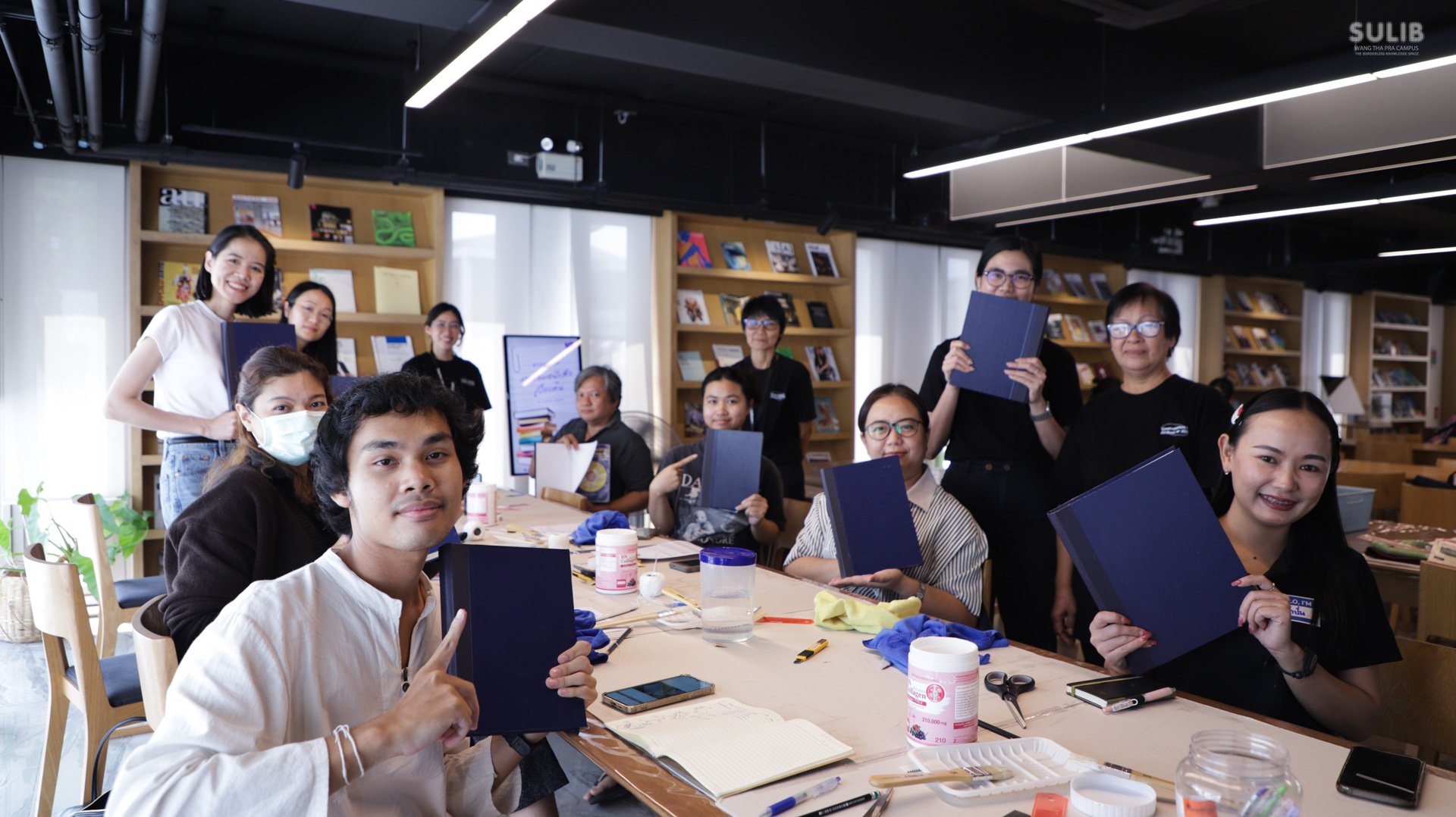 การซ่อมหนังสือเบื้องต้น